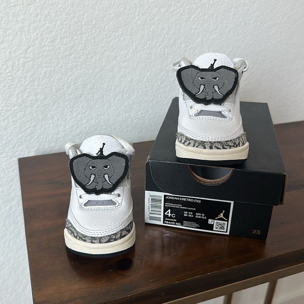 Jordan 3 RETRO (TD) “Hide N’ Seek” (Worn twice)